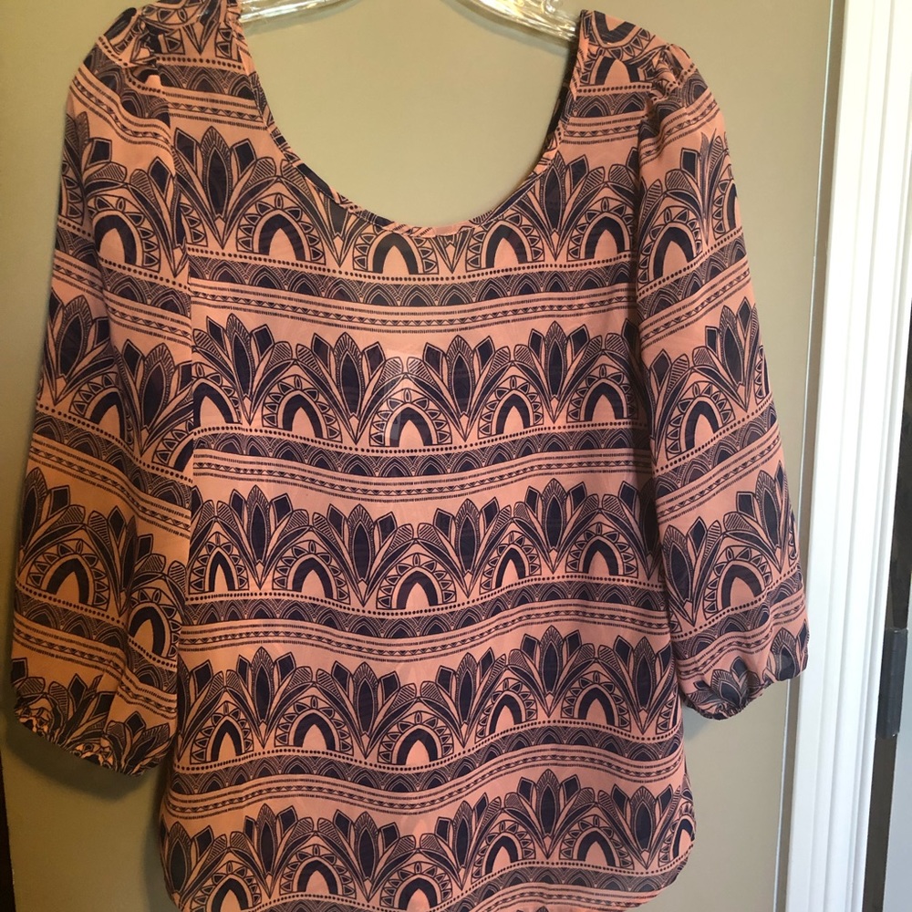 Pink and navy 3/4 sleeve blouse
